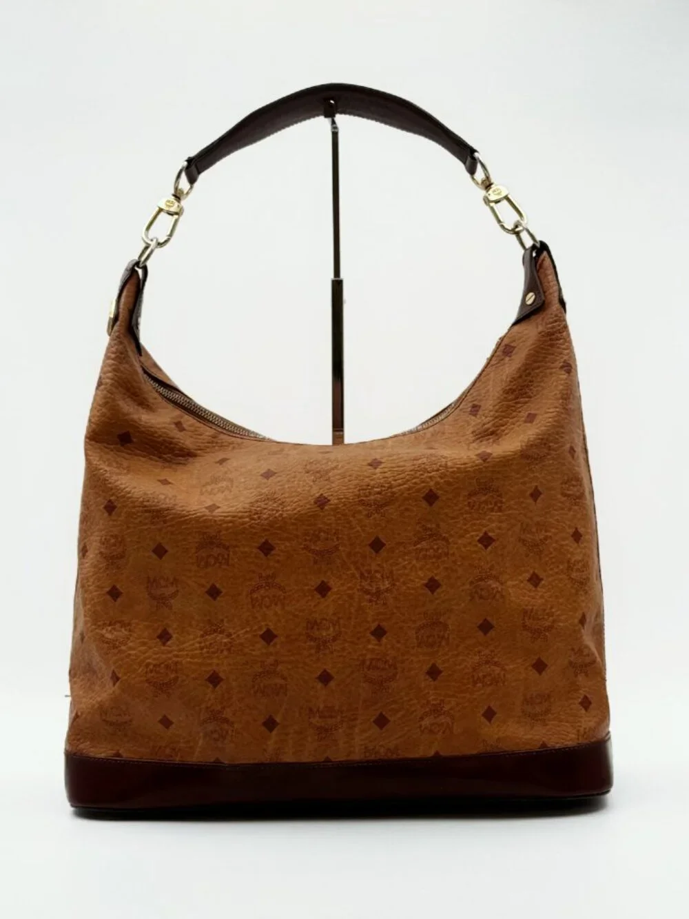 MCM authentic visetos